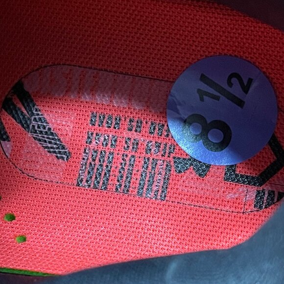 Under Armour Women's Baseball Cleats Size 8.5, New - Picture 8 of 12